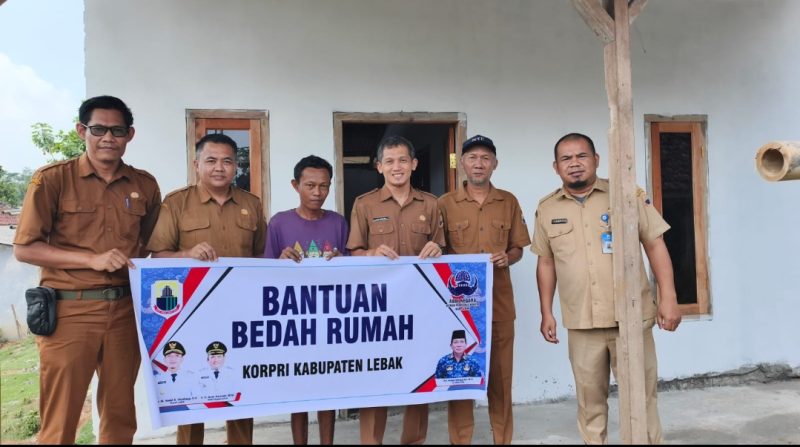 KORPRI Kabupaten Lebak merenovasi rumah tidak layak huni di Desa Cileles, Kecamatan Cileles, Kabupaten Lebak pada tahun 2026. (Istimewa)