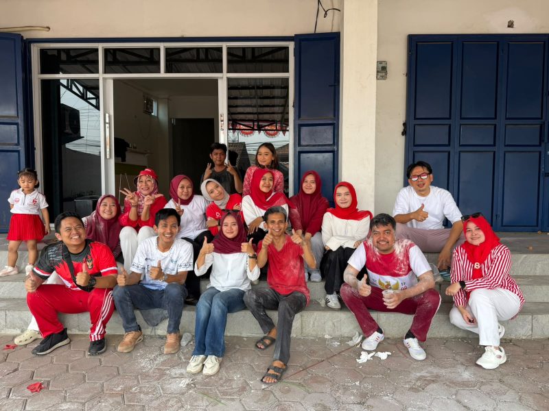 Ketua dan anggota PERADI Rangkasbitung saat foto bersama usai lomba. (Istimewa)