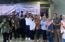 Ketua BPC Gapensi Lebak, Moch. Nabil Jayabaya saat foto bersama dengan pengurus Yayasan Yunaniah Human Care. (Istimewa)