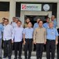 Wakil Menteri Koordinator (Wamenko) Bidang Pangan, Hanif Faisol Nurofiq, bersama Pemerintah Kabupaten Serang dan pihak jajaran perusahaan PT Indah Kiat Tbk Serang. Dok (Dir/Totalbanten.com)