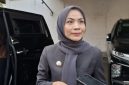Bupati Serang, Ratu Rachmatuzakiyah, saat memberikan keterangan kepada pers, Dok (Dailyhits.id)