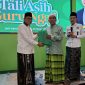 Ketua DPW PKB Banten Ahmad Fauzi Bersama Sekertaris Umar Barwawi dan guru ngaji dalam rangka peringatan Hari Santri Nasional 2026 di Kota Serang, (Dok/Dailyhits.id)