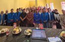 Mahasiswa Unpam Serang menyosialisasikan jaminan sosial ketenagakerjaan bagi pekerja mandiri di Desa Kertasana, Pandeglang. Dok : (Ist/Dailyhits.id)